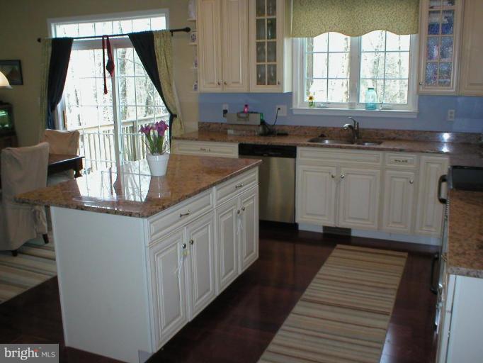 4433 East Joppa Road Nottingham, MD 21236 - Photo 9 of 30 Kitchen #3