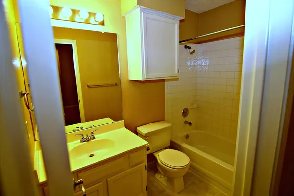 $2,150 | 3105 Blazing Star Trail, Cedar Park, TX 78613