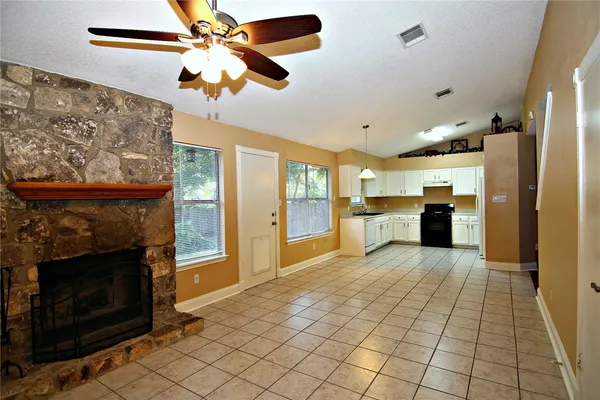 $2,150 | 3105 Blazing Star Trail, Cedar Park, TX 78613