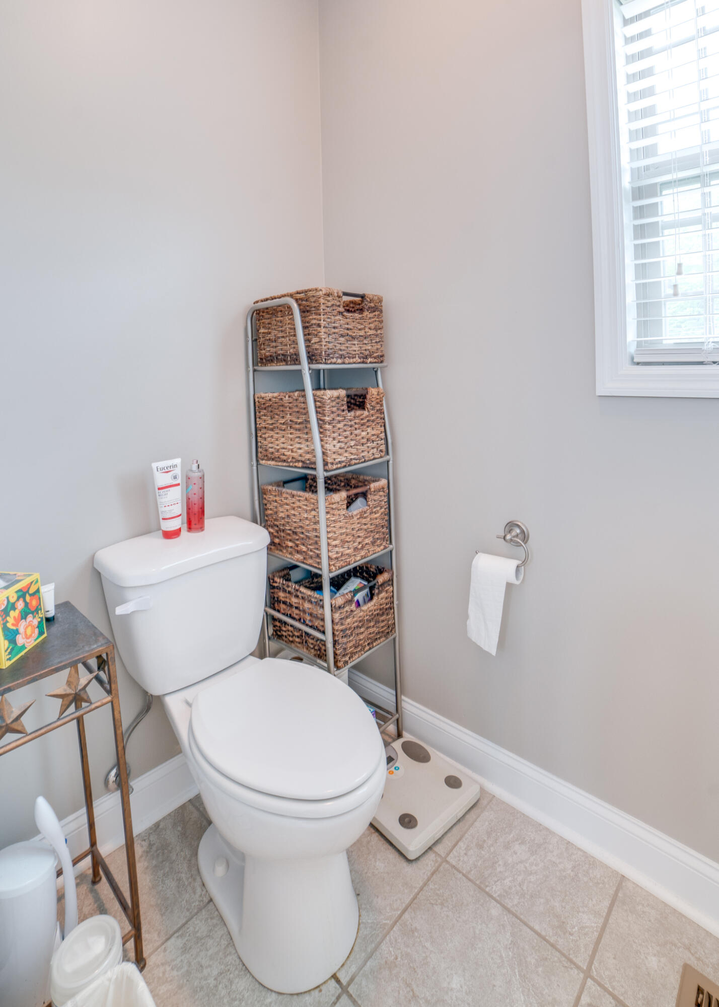 146 Dower Road Chattanooga, TN 37419 - Photo 15 of 34 20240424-ESD03694HDR