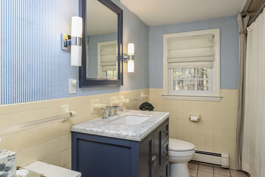 219 Nashua Road Groton, MA 01450 - Photo 12 of 29 Gallery Image 12