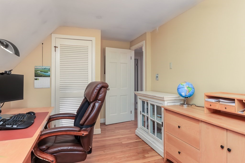 219 Nashua Road Groton, MA 01450 - Photo 15 of 29 Gallery Image 15