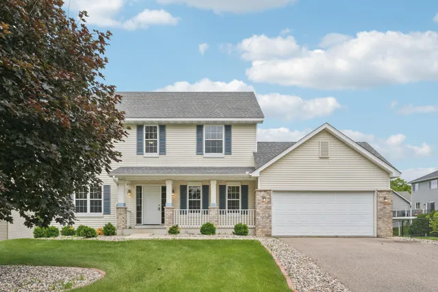 $394,900 | 936 Waterford Way, Jordan, MN 55352