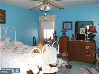 10 Lawnside Road Cheltenham, PA 19012 - Photo 6 of 8 Gallery Image 6
