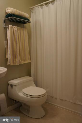 230 Chantrey Road Lutherville-Timonium, MD 21093 - Photo 20 of 30 Second Full Bath