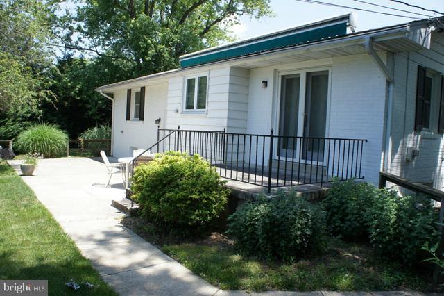 230 Chantrey Road Lutherville-Timonium, MD 21093 - Photo 27 of 30 Exterior (Rear)