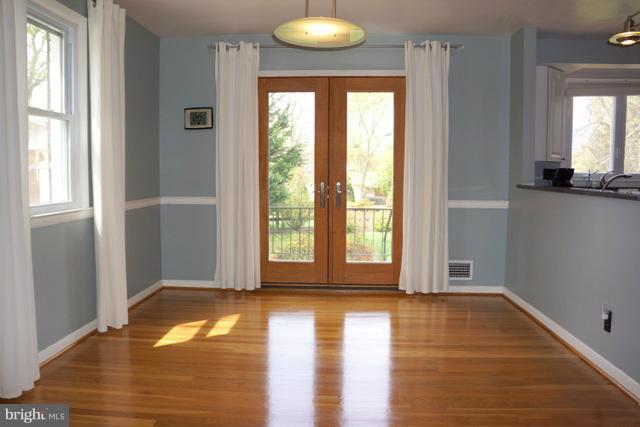 230 Chantrey Road Lutherville-Timonium, MD 21093 - Photo 8 of 30 Dining Room
