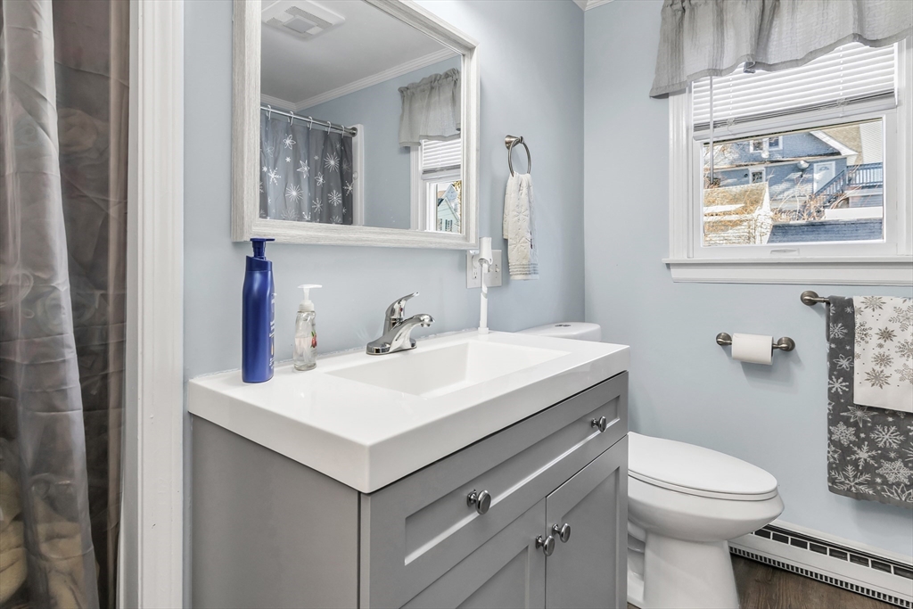 45 Middlebury Street Lawrence, MA 01841 - Photo 13 of 42