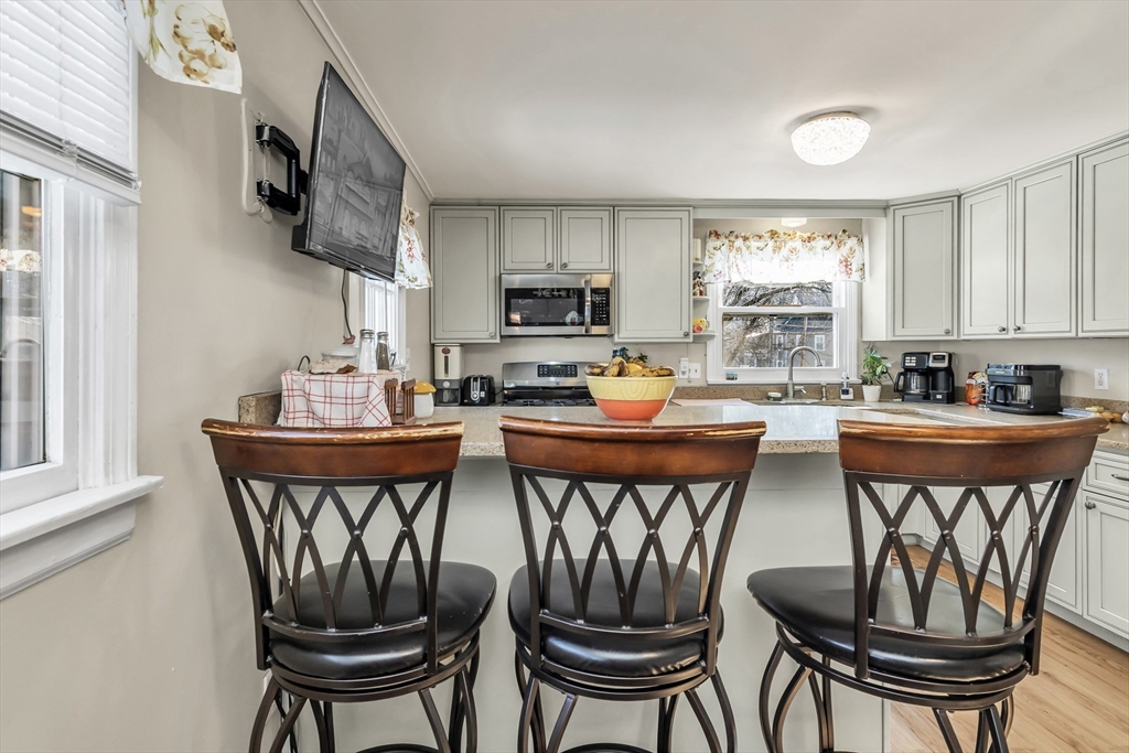 45 Middlebury Street Lawrence, MA 01841 - Photo 9 of 42