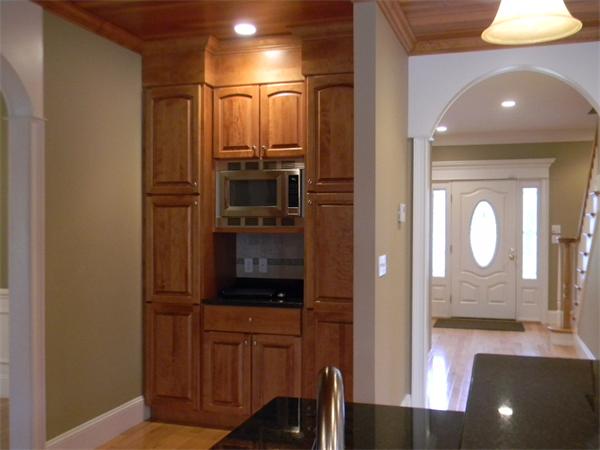 84 Harding Street Medfield, MA 02052 - Photo 8 of 30 Gallery Image 8