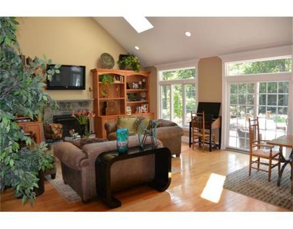 84 Harding Street Medfield, MA 02052 - Photo 10 of 30 Gallery Image 10