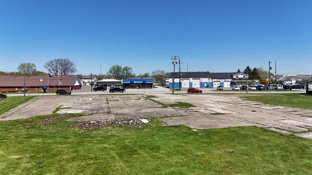 $775,000 | 645-655 East Main Street, Brownsburg, IN 46112