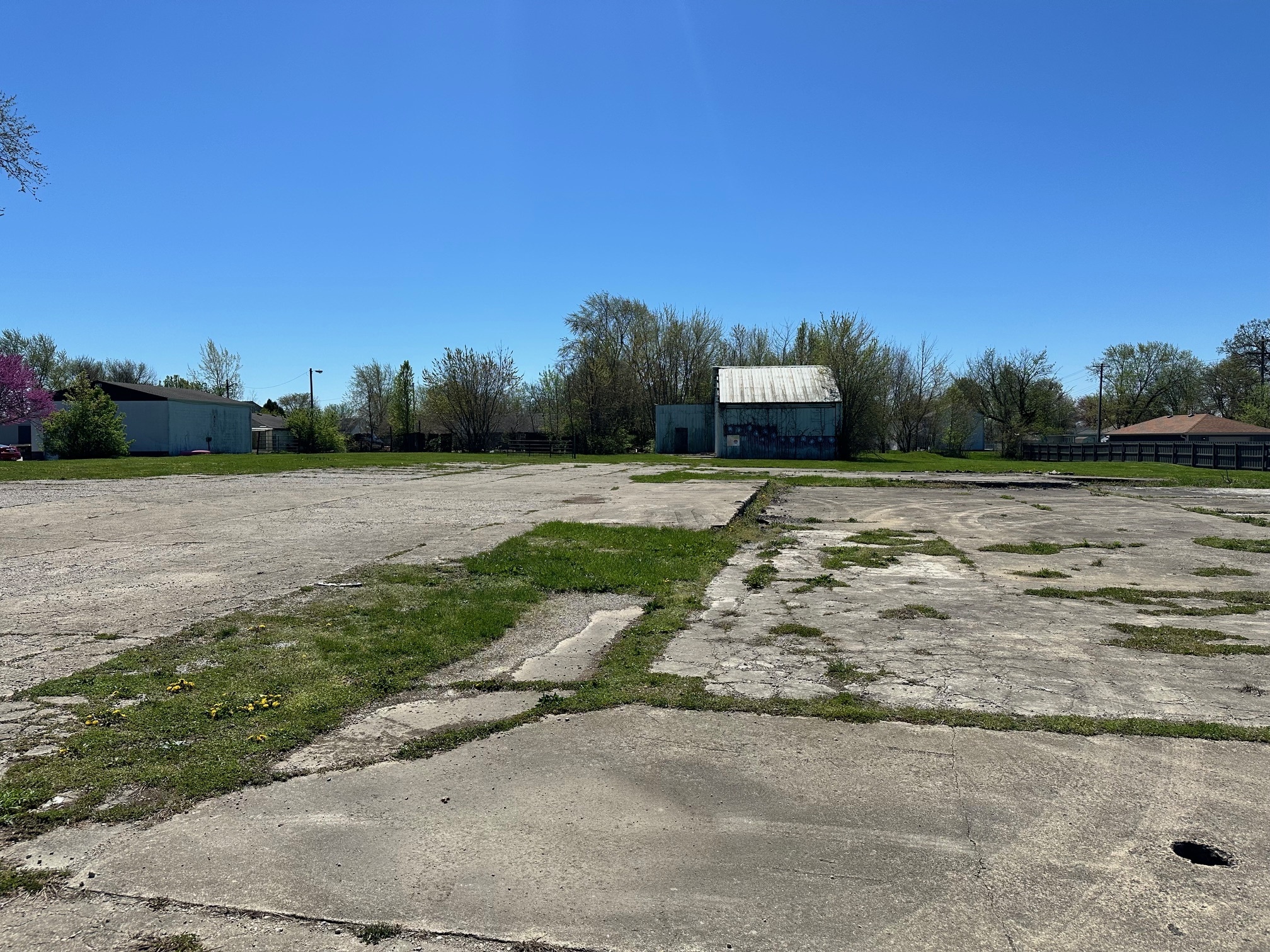 645-655 East Main Street Brownsburg, IN 46112 - Photo 8 of 24