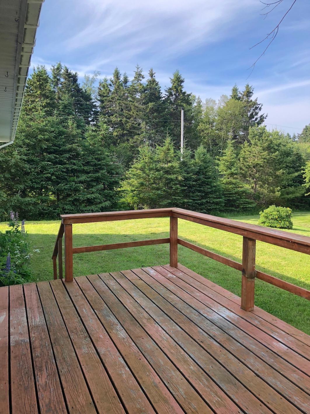 439 North Lubec Road Lubec, ME 04652 - Photo 35 of 40 15. Deck off living room looking North