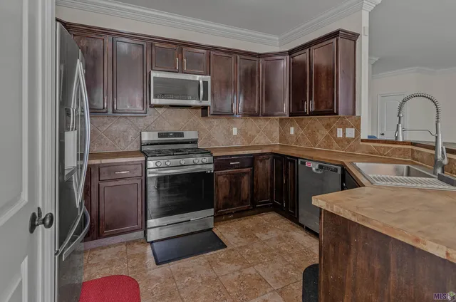 $289,999 | 16450 Timberstone Drive, Prairieville, LA 70769