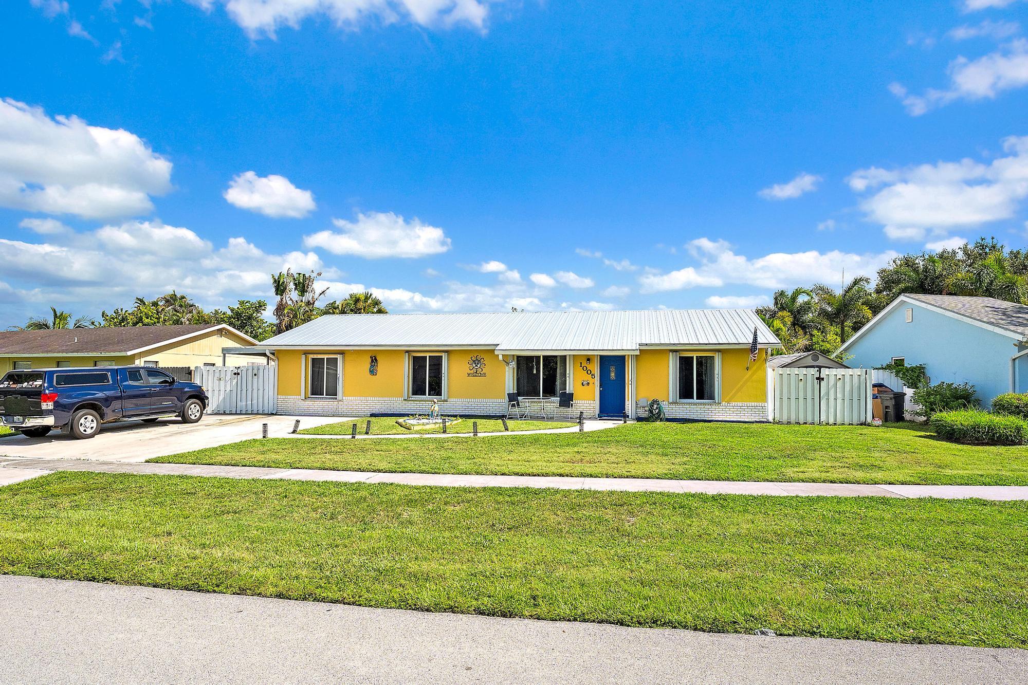 1005 Mohawk Street Jupiter, FL 33458 - Photo 19 of 19 1005 Mohawk St-21