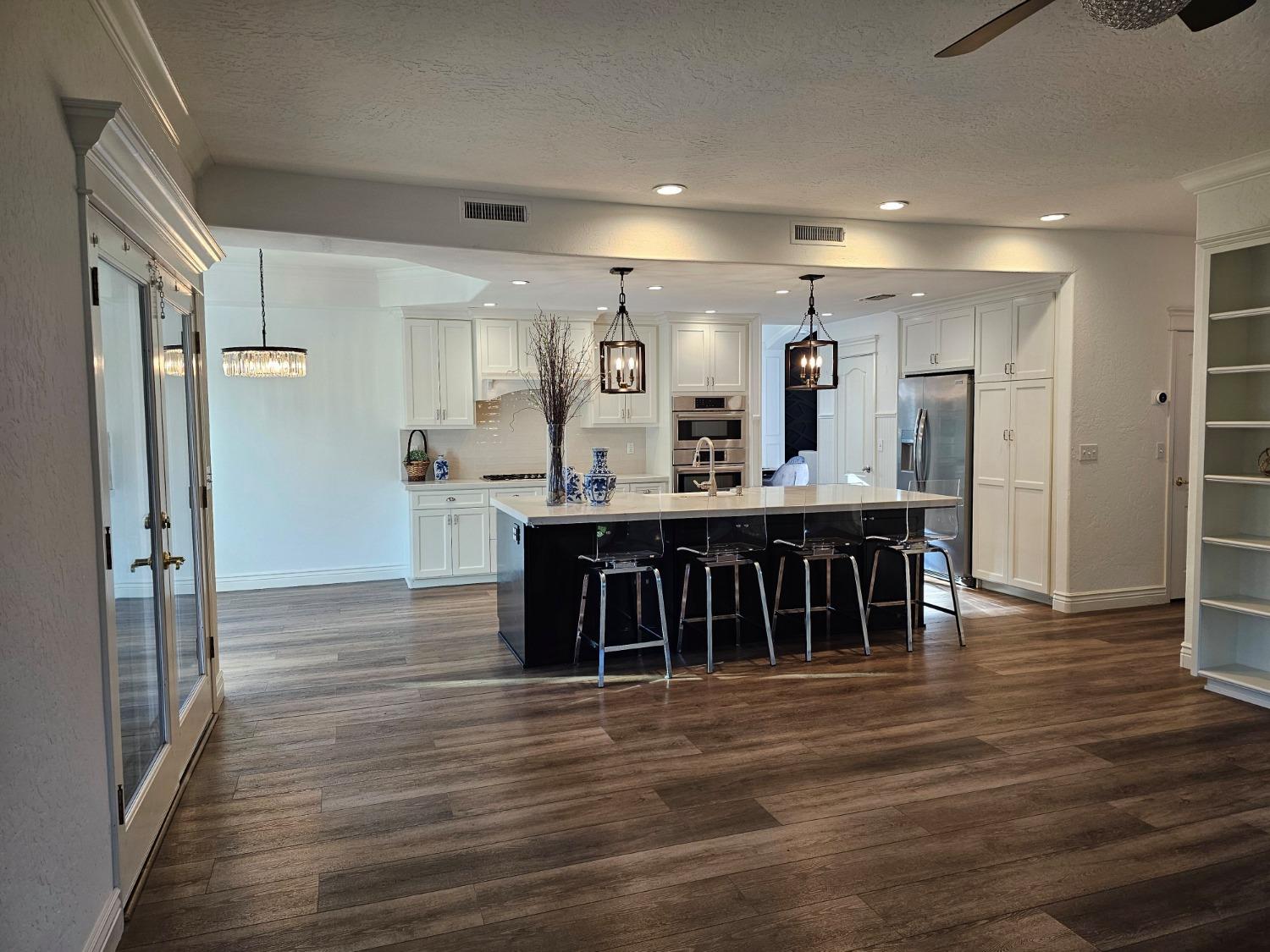 576 West Bedford Avenue Clovis, CA 93611 - Photo 20 of 79