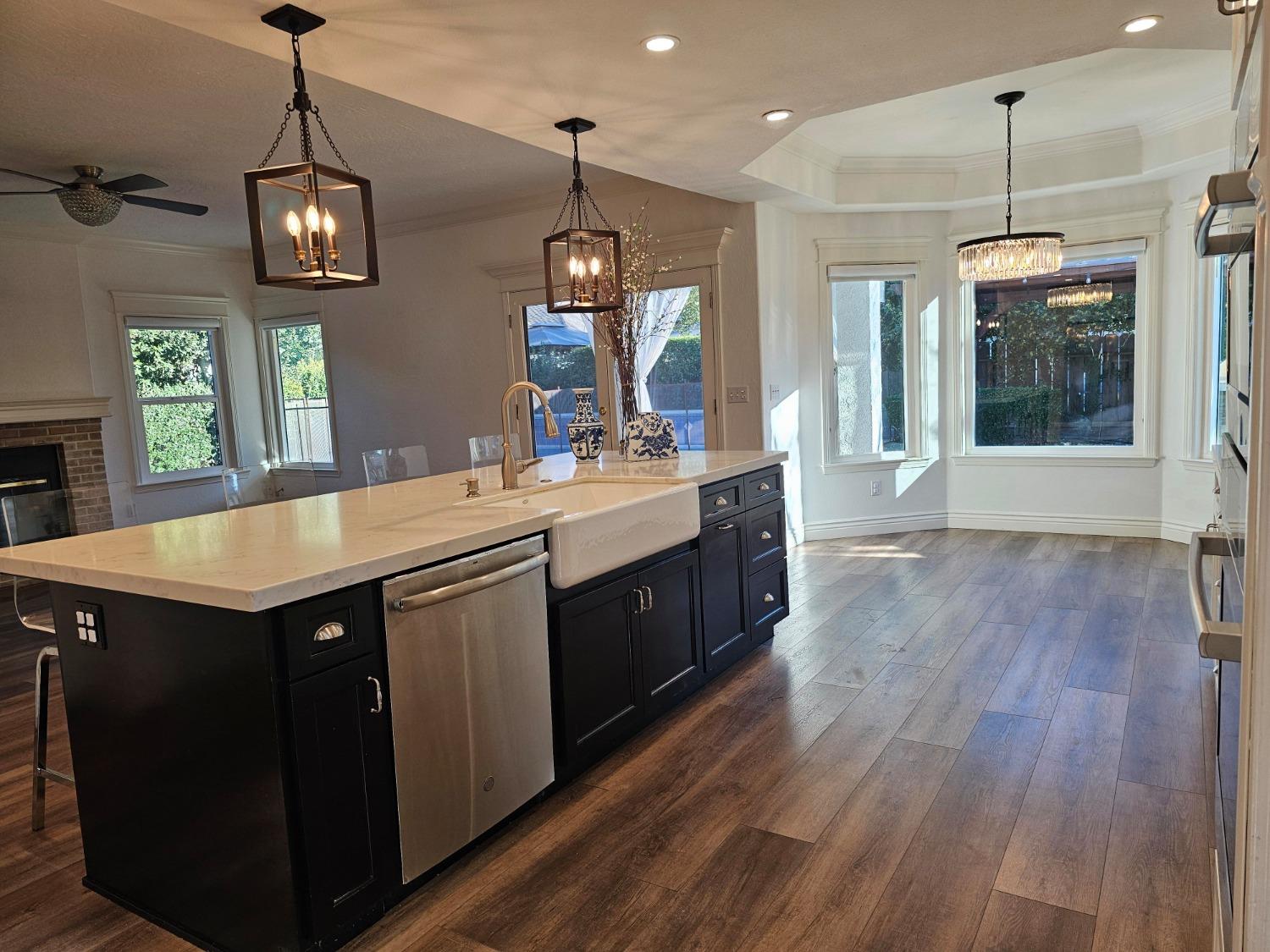 576 West Bedford Avenue Clovis, CA 93611 - Photo 22 of 79