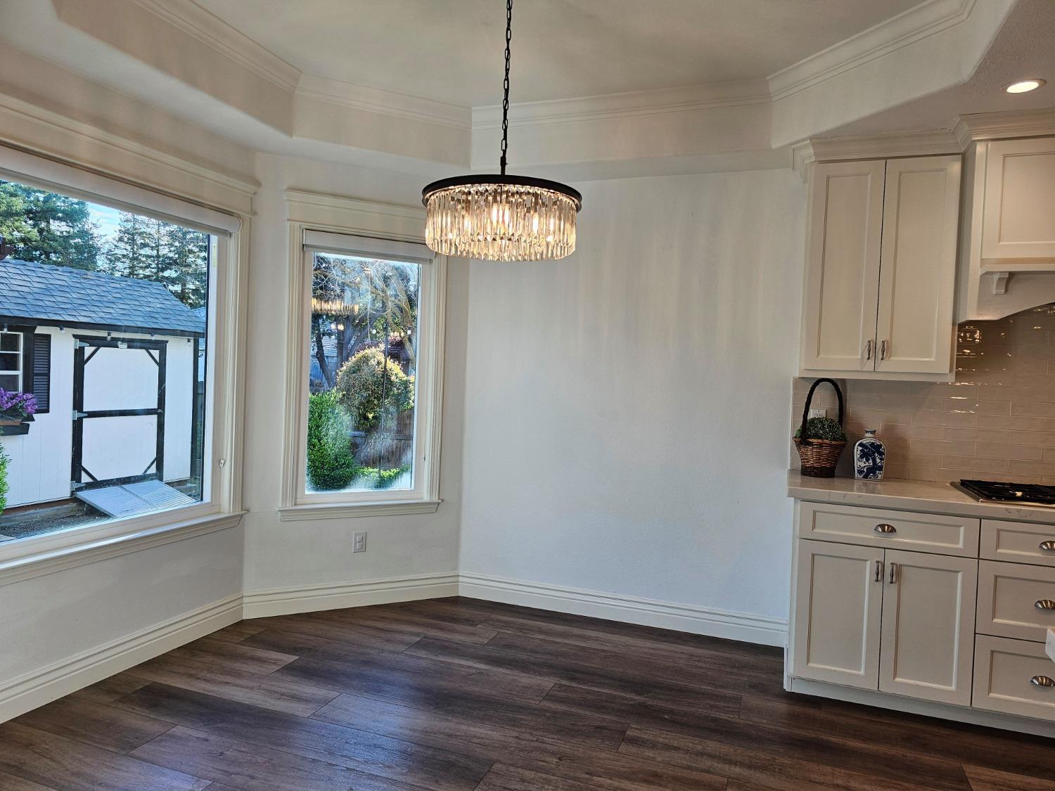 576 West Bedford Avenue Clovis, CA 93611 - Photo 34 of 79