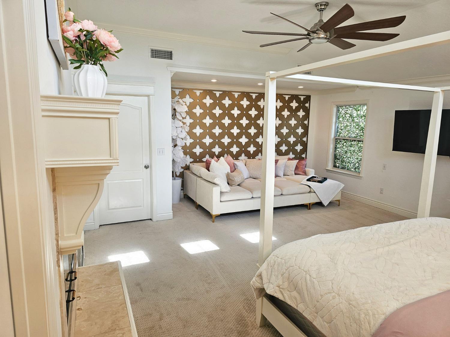 576 West Bedford Avenue Clovis, CA 93611 - Photo 43 of 79