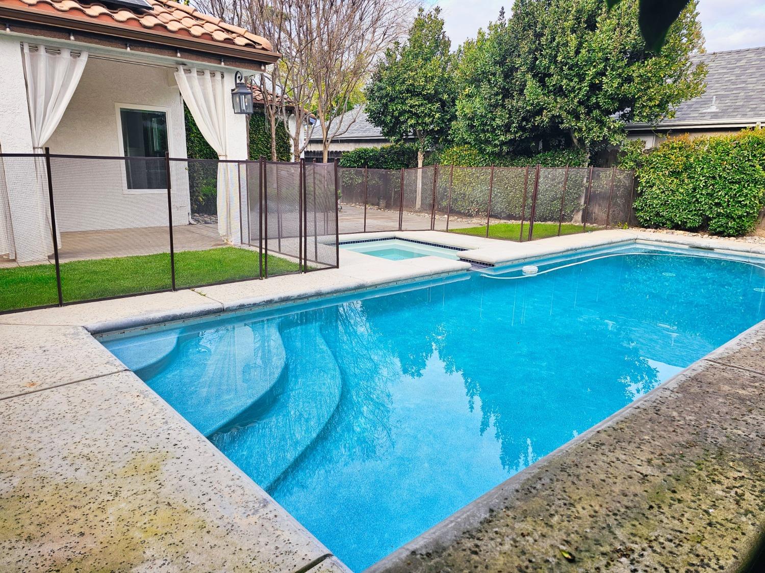 576 West Bedford Avenue Clovis, CA 93611 - Photo 64 of 79