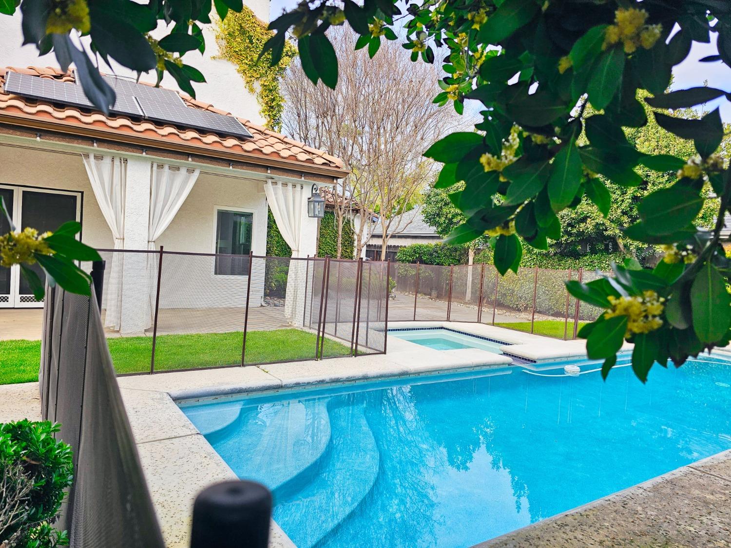 576 West Bedford Avenue Clovis, CA 93611 - Photo 70 of 79