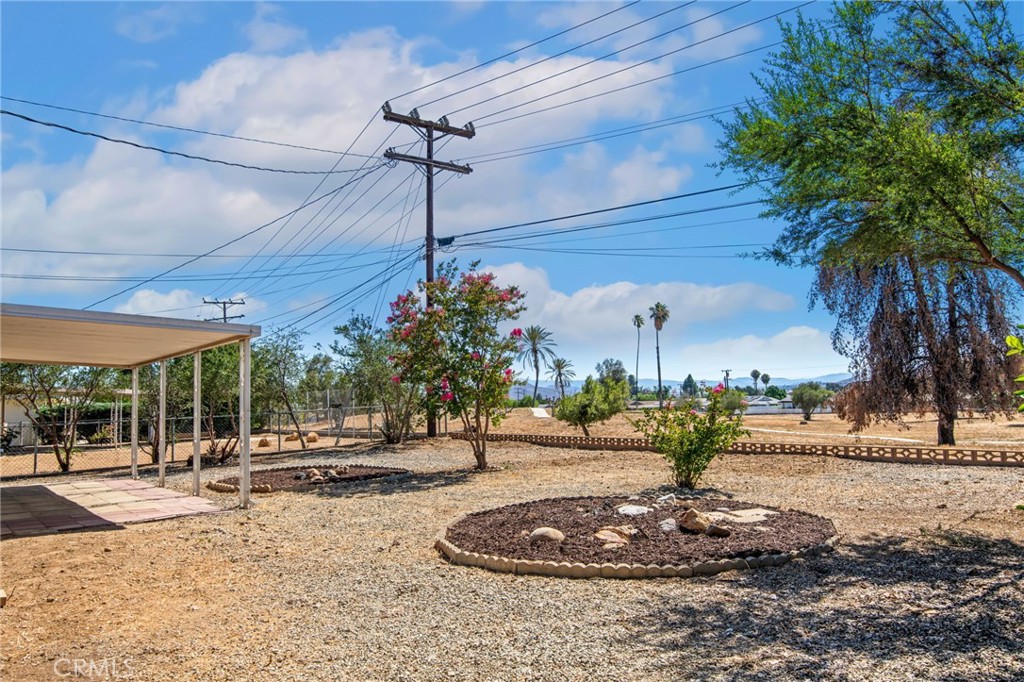 28763 Bradley Road Menifee, CA 92586 - Photo 23 of 32