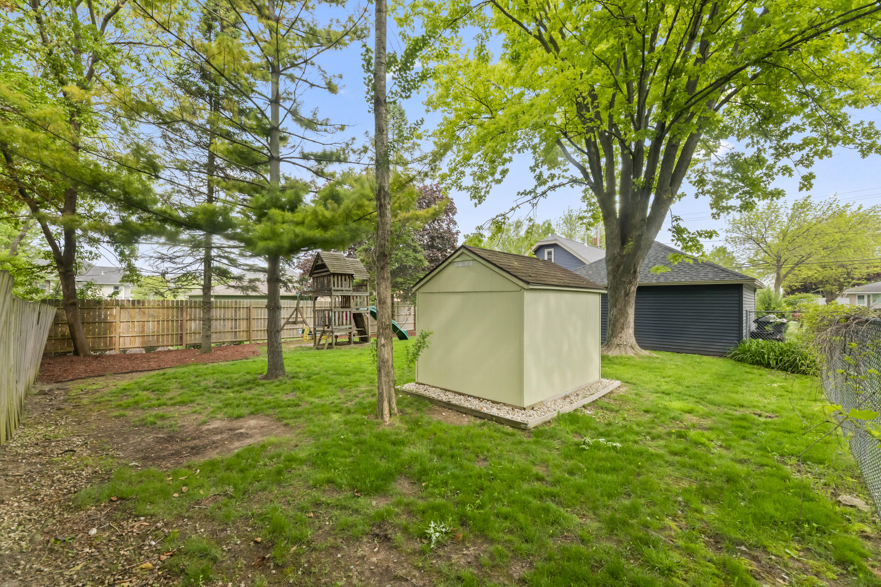 9009 West Cold Spring Road Greenfield, WI 53228 - Photo 40 of 48 Storage Shed