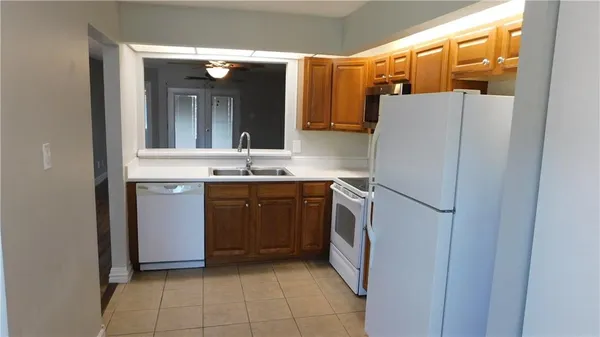 $1,500 | 107 Avant Garde Circle, Unit 107, Kenner, LA 70065