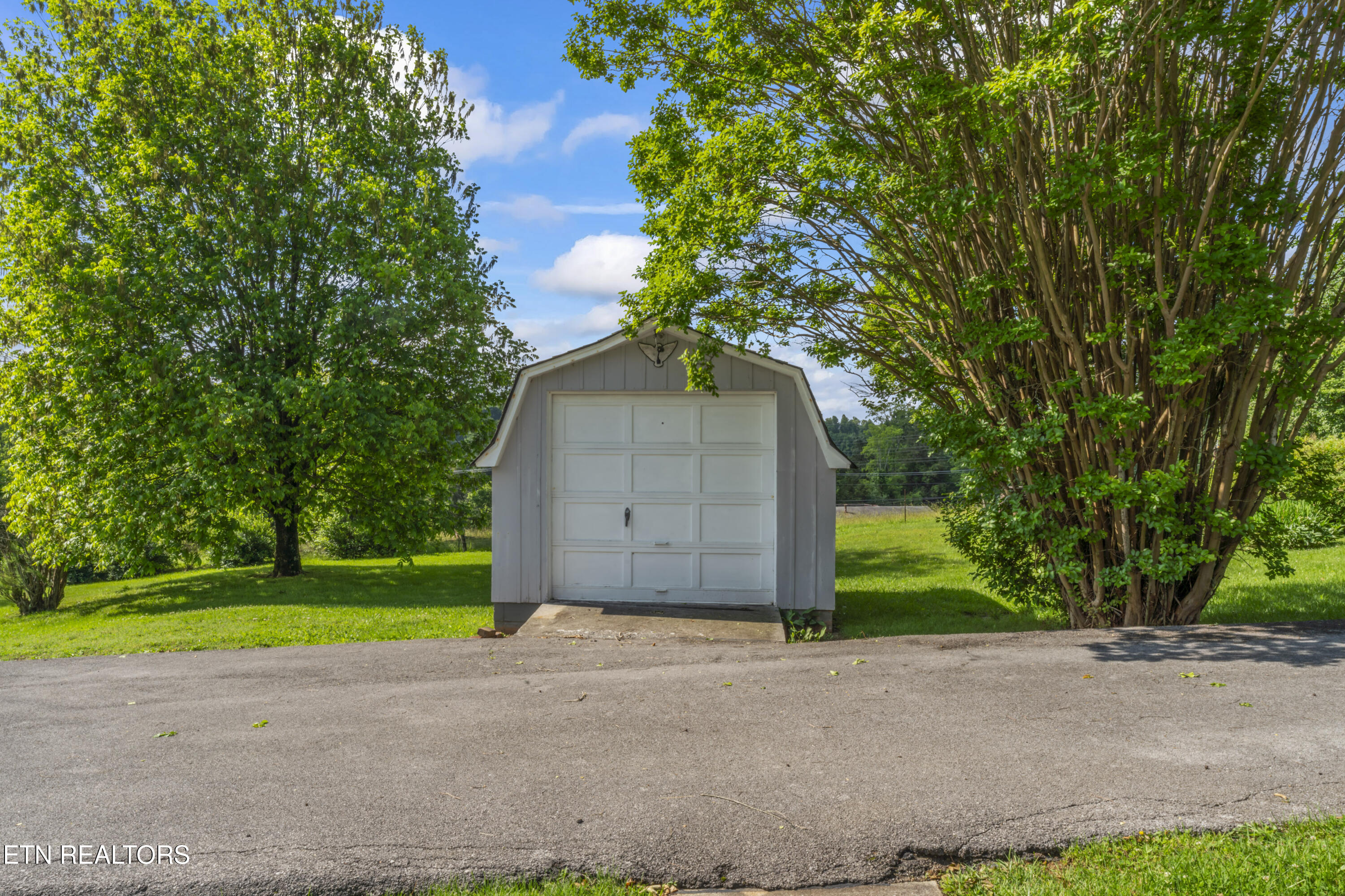 7518 Clapps Chapel Road Corryton, TN 37721 - Photo 17 of 38 photos_high_resolution_ABC08614