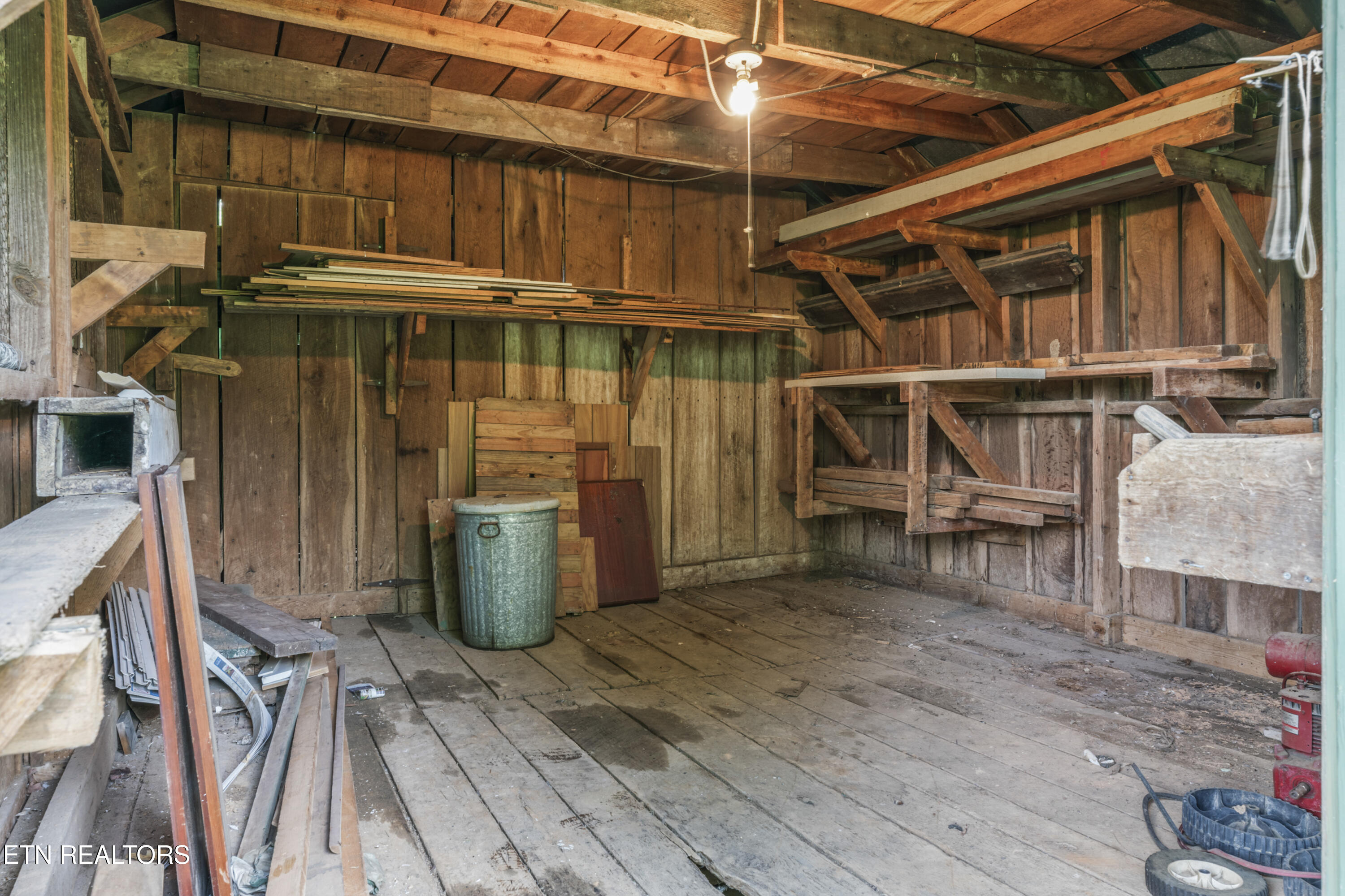 7518 Clapps Chapel Road Corryton, TN 37721 - Photo 29 of 38 photos_high_resolution_ABC08676
