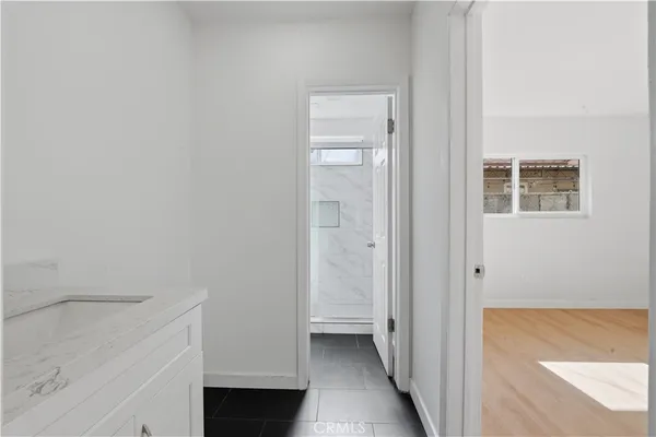 $2,700 | 8659 Chestnut Avenue, South Gate, CA 90280