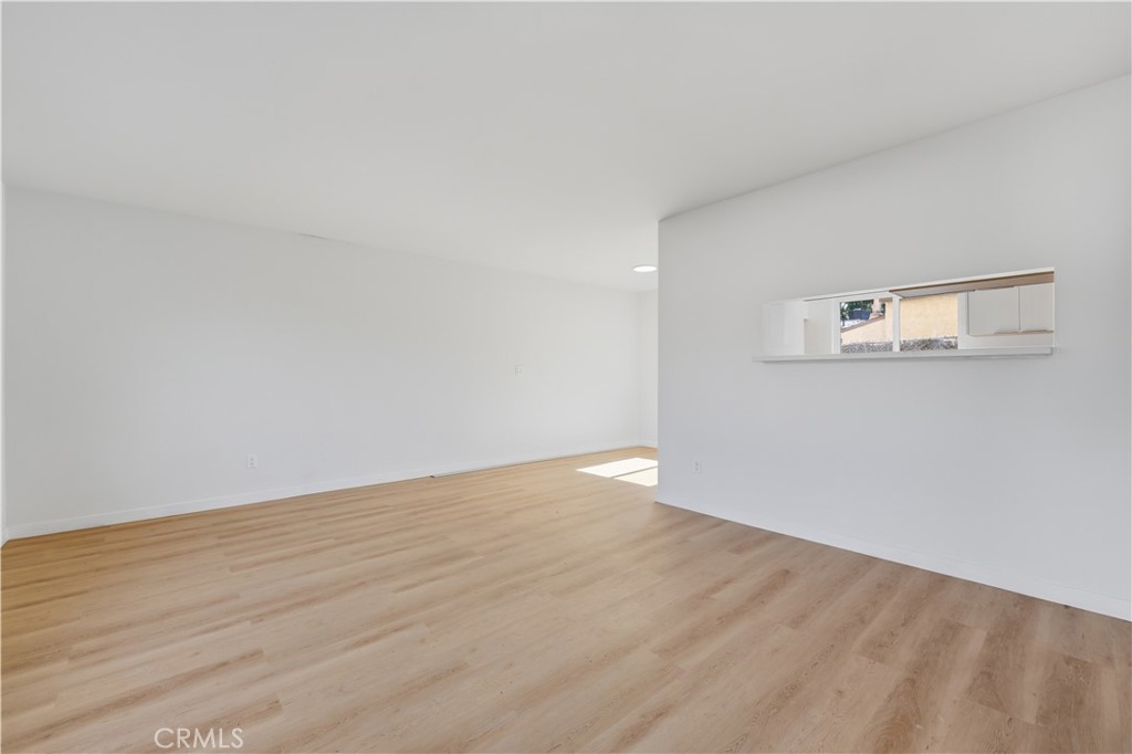 8659 Chestnut Avenue South Gate, CA 90280 - Photo 3 of 14