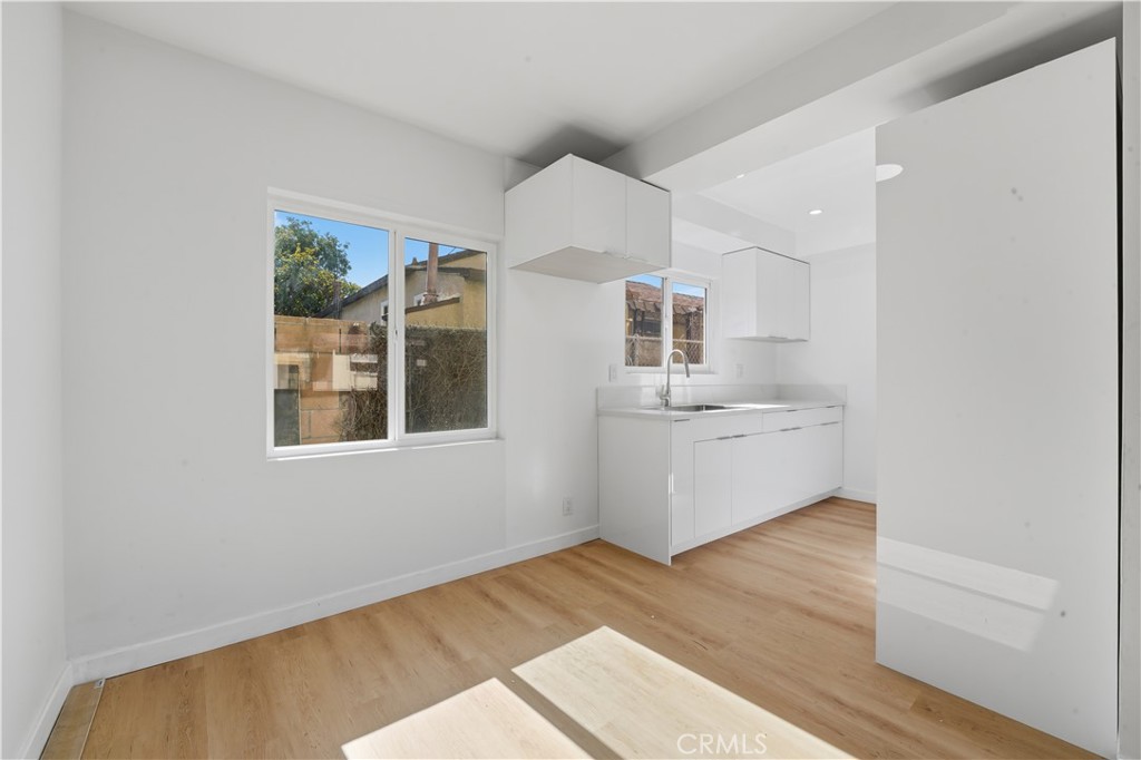 8659 Chestnut Avenue South Gate, CA 90280 - Photo 5 of 14