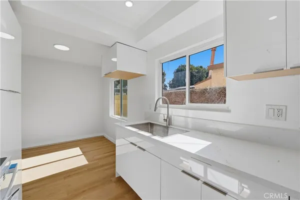 $2,700 | 8659 Chestnut Avenue, South Gate, CA 90280