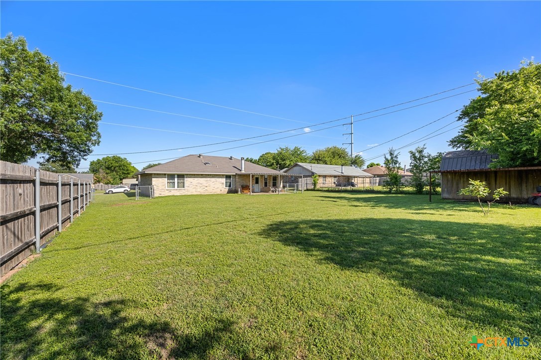 232 Thompson Circle Lorena, TX 76655 - Photo 29 of 35 Backyard