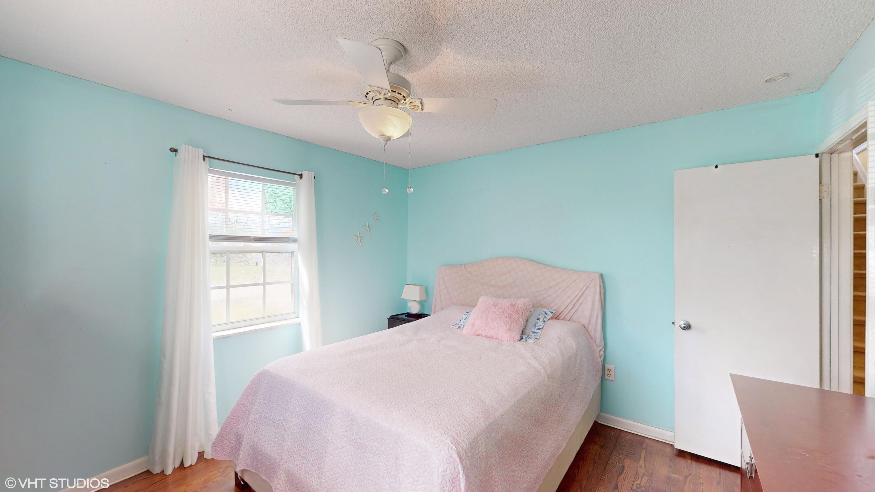 80 West 37th Street Riviera Beach, FL 33404 - Photo 17 of 31 15_80W37thSt_5116elpineway_2015_HiRes