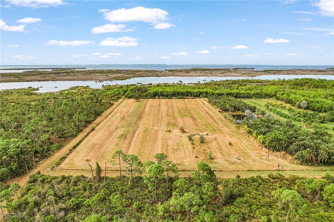 6251 Stringfellow Road St. James City, FL 33956 - Photo 3 of 10 Gallery Image 3