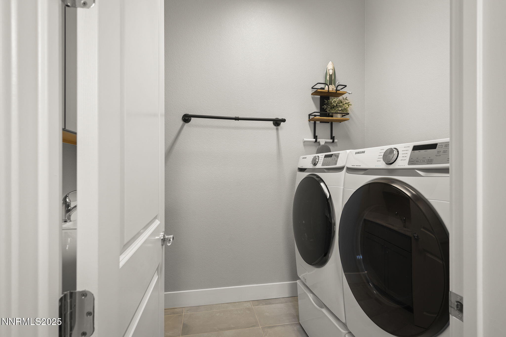 2904 Amethyst Hills Drive Reno, NV 89521 - Photo 23 of 49 23-web-or-mls-_DSC8281