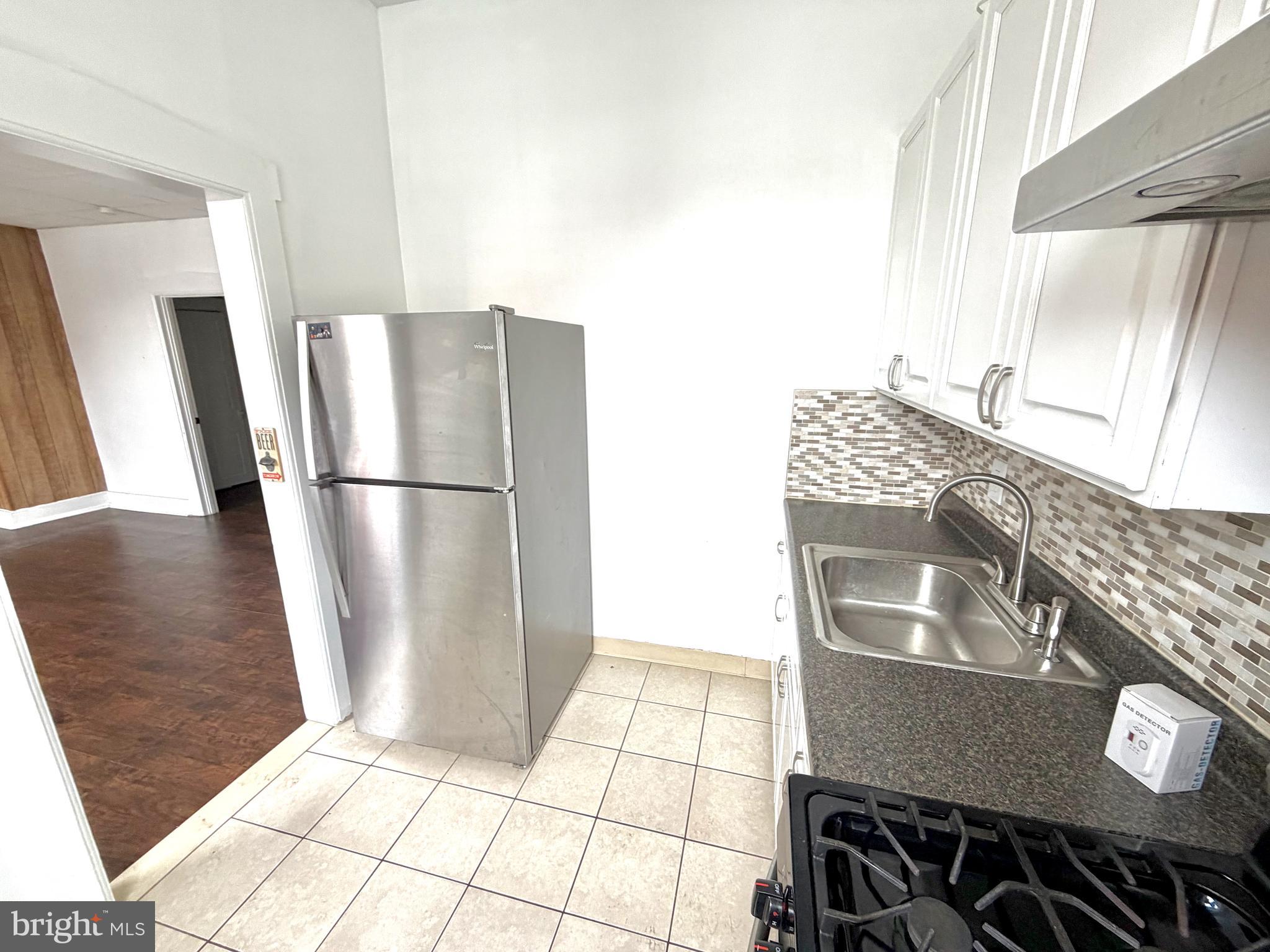 136 South 5th Street, Unit 2F Reading, PA 19602 - Photo 6 of 11