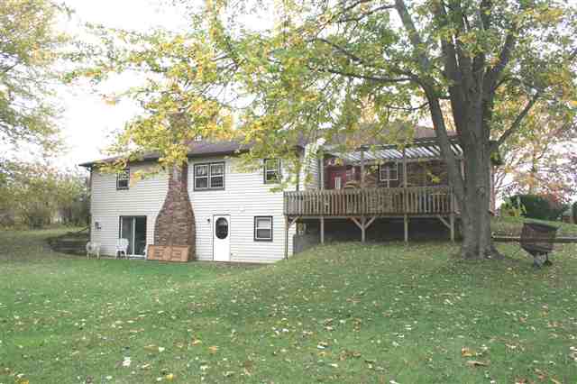 1999 Keener Road Muscatine, IA 52761 - Photo 11 of 12 Gallery Image 11