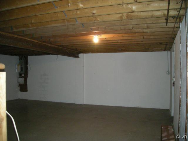 12 Topton Road Kutztown, PA 19530 - Photo 5 of 6 Gallery Image 5
