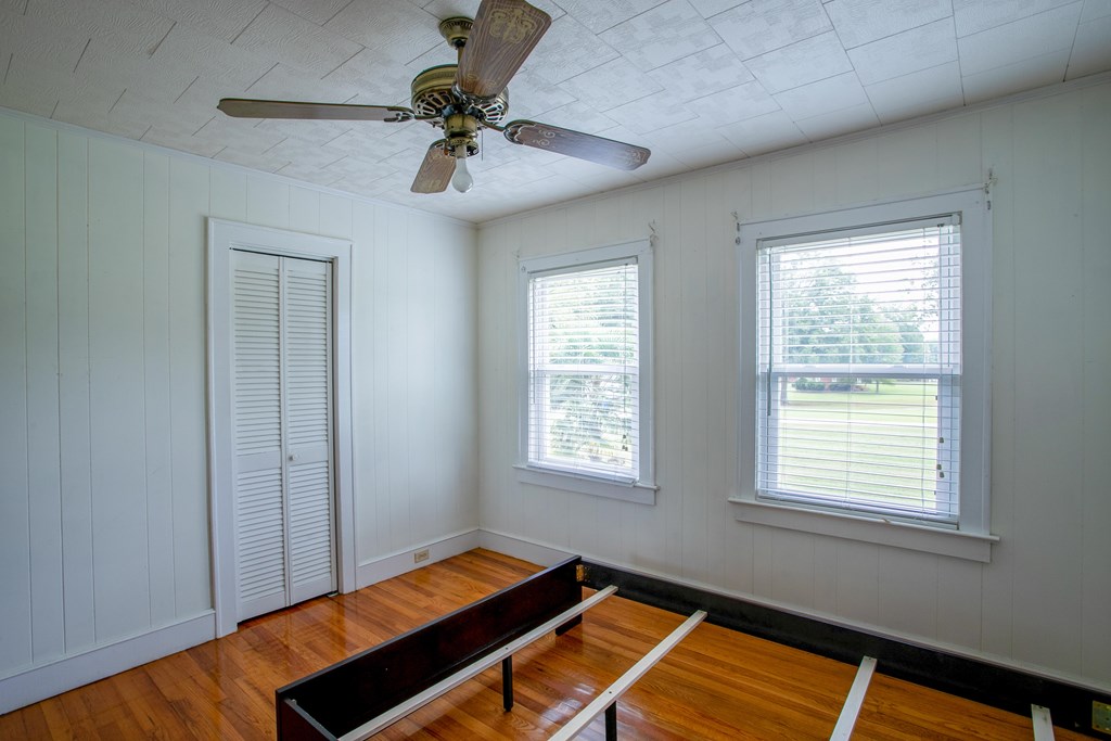 706 Deadfall Road West Greenwood, SC 29649 - Photo 22 of 34 Gallery Image 22