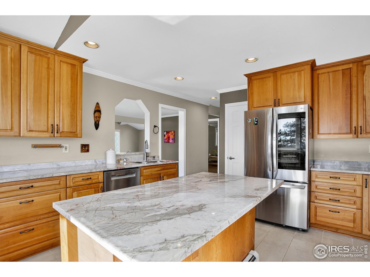 1960 Colard Lane Lyons, CO 80540 - Photo 9 of 40 Kitchen