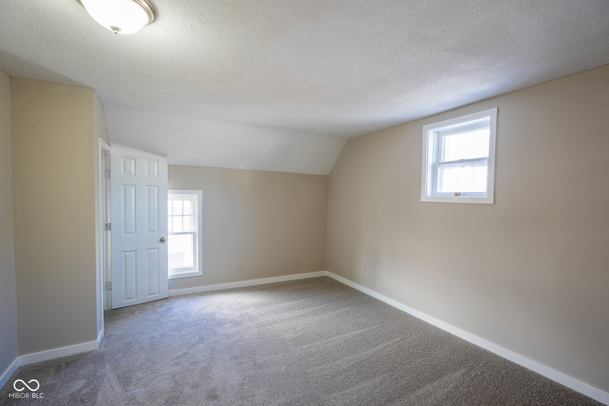 516 West 4th Street Anderson, IN 46016 - Photo 14 of 20