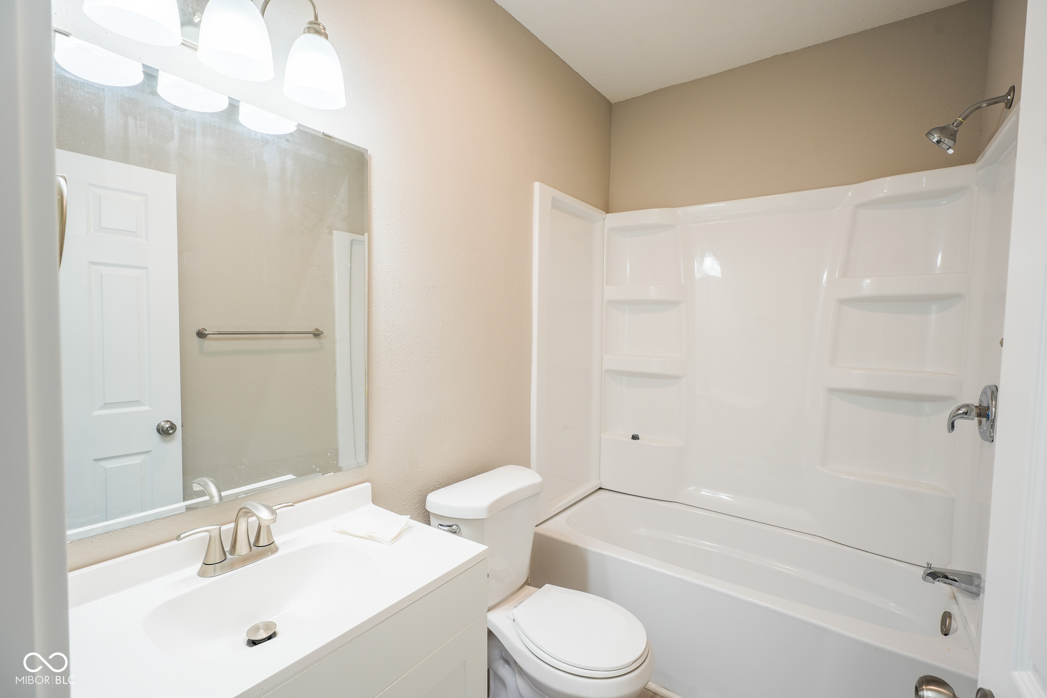 516 West 4th Street Anderson, IN 46016 - Photo 10 of 20