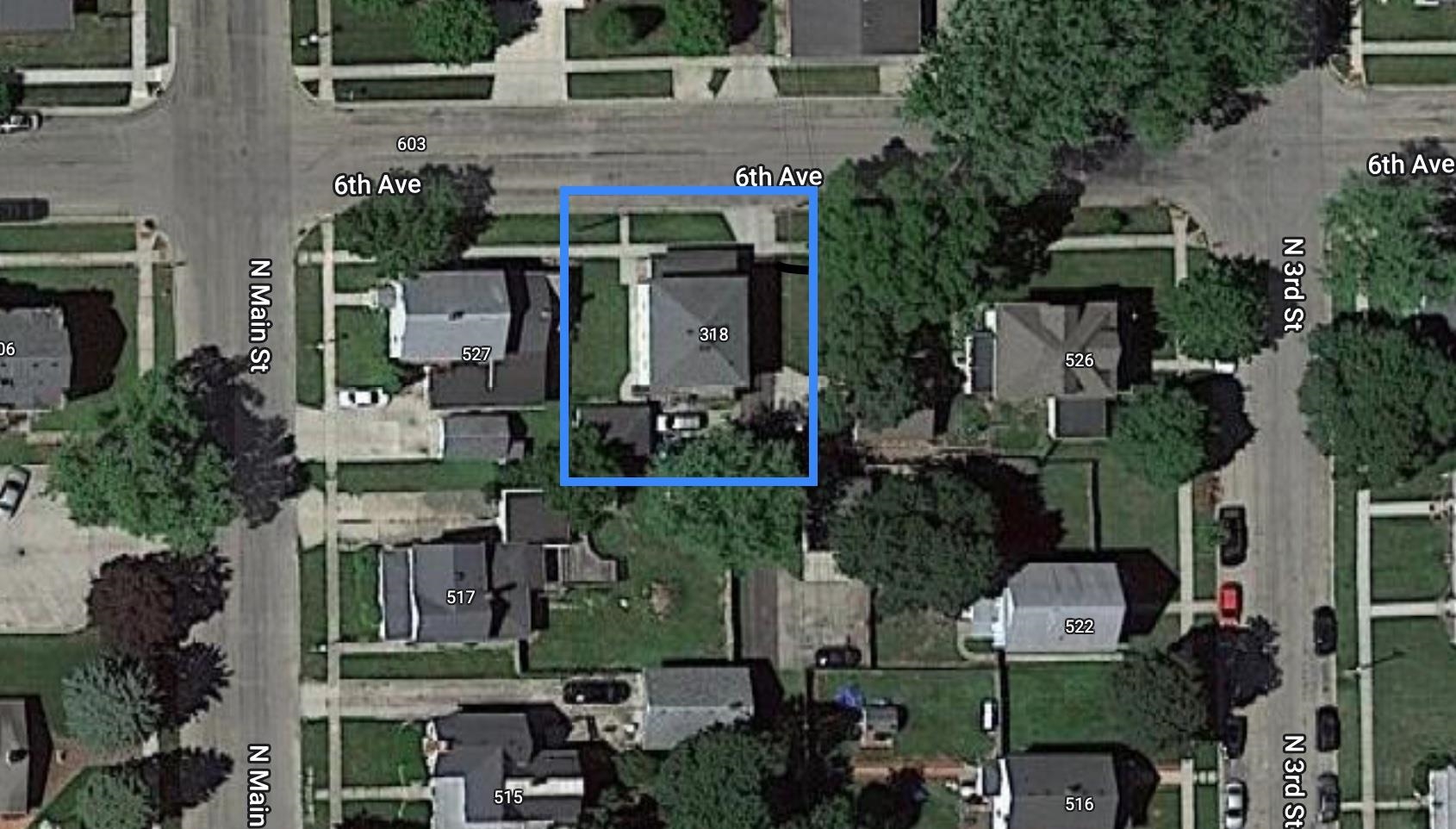 318 6th Avenue Rochelle, IL 61068 - Photo 11 of 11 an aerial view of multiple house