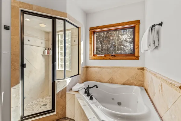 $2,550,000 | 2101 Overlook Drive, Unit 101, Steamboat Springs, CO 80487