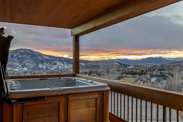 $2,550,000 | 2101 Overlook Drive, Unit 101, Steamboat Springs, CO 80487