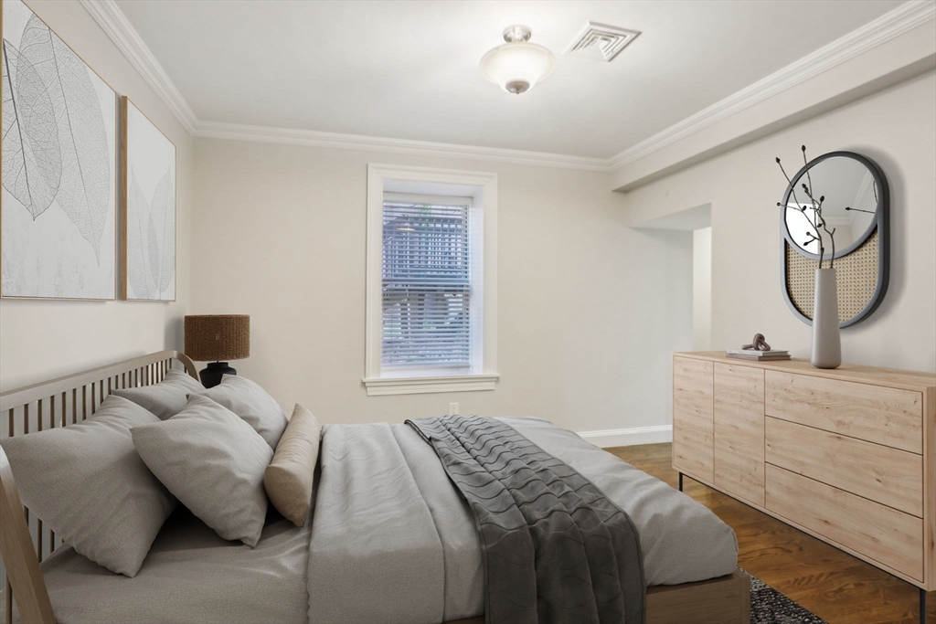1471 Beacon Street, Unit 2 Brookline, MA 02446 - Photo 5 of 20